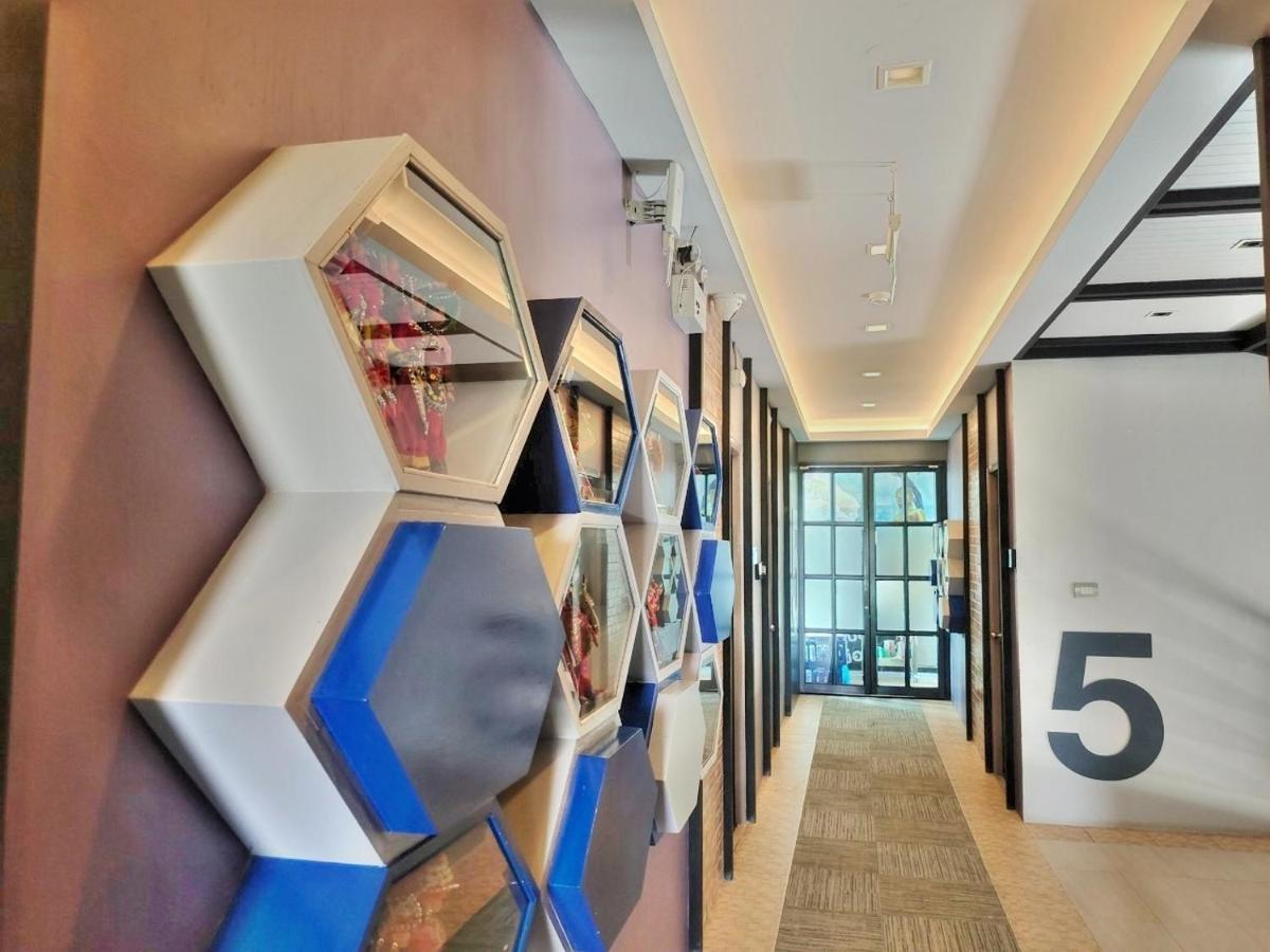 Qoo Hotel Buriram Exterior photo