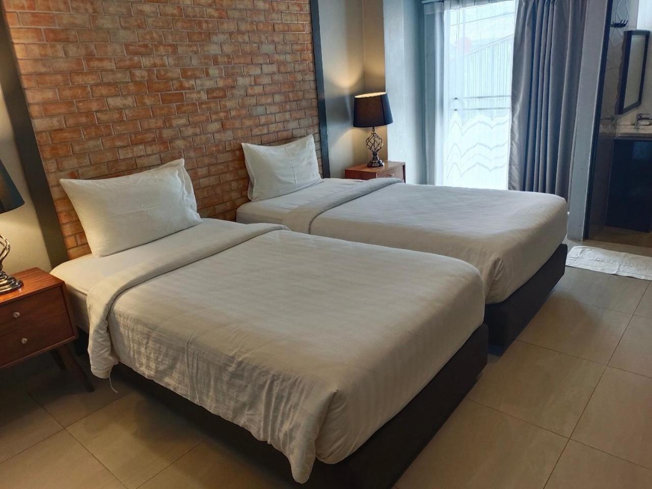 Qoo Hotel Buriram Exterior photo