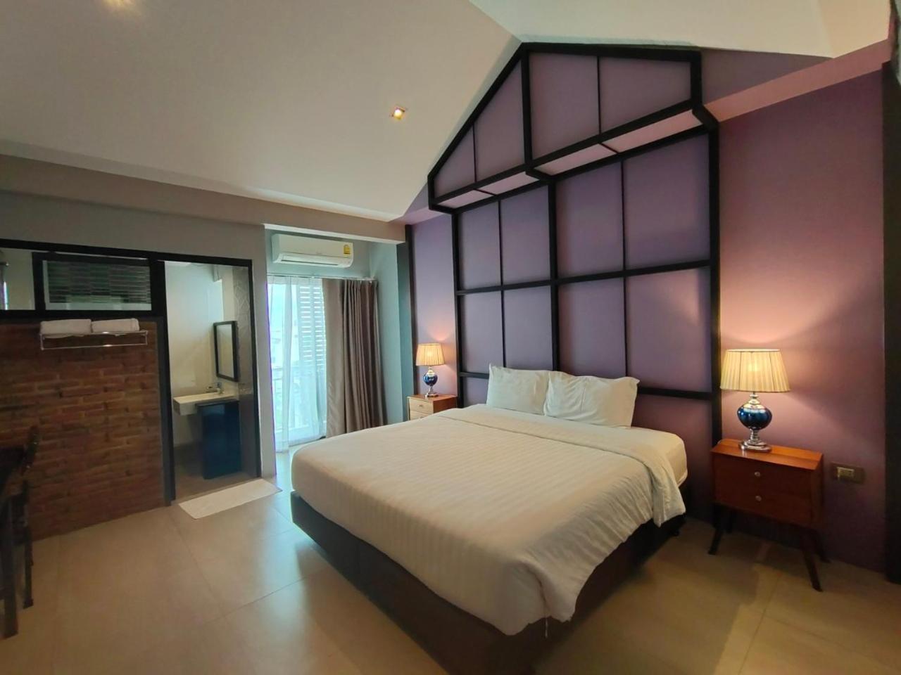 Qoo Hotel Buriram Exterior photo